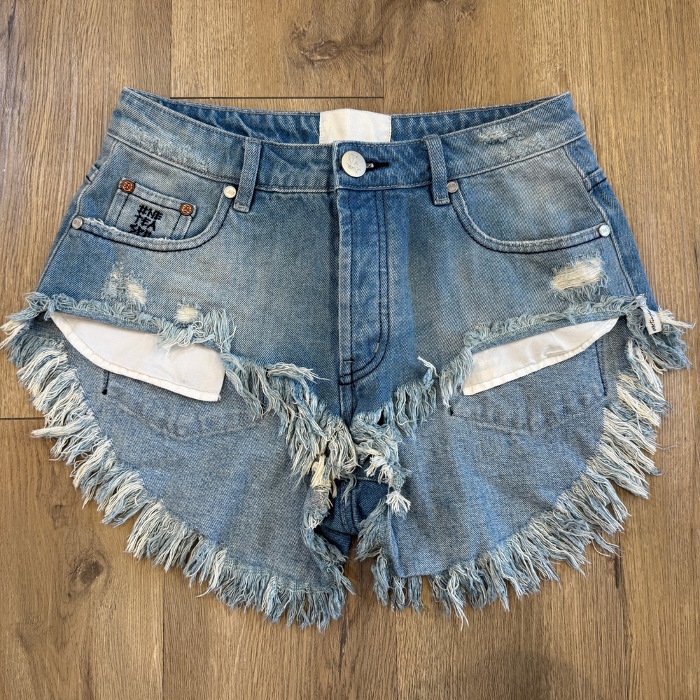 One Teaspoon Rollers Shorts Size 25 Cut Off Distressed Denim Daisy Dukes EUC